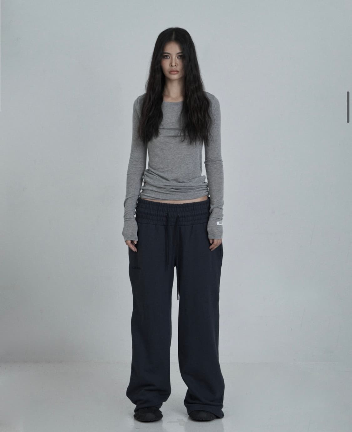  Round long sleeve gray 상품이미지1