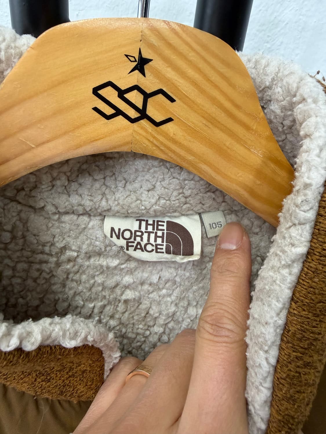 정품) 노스페이스 남성 뽀글이 조끼 105 상품이미지5