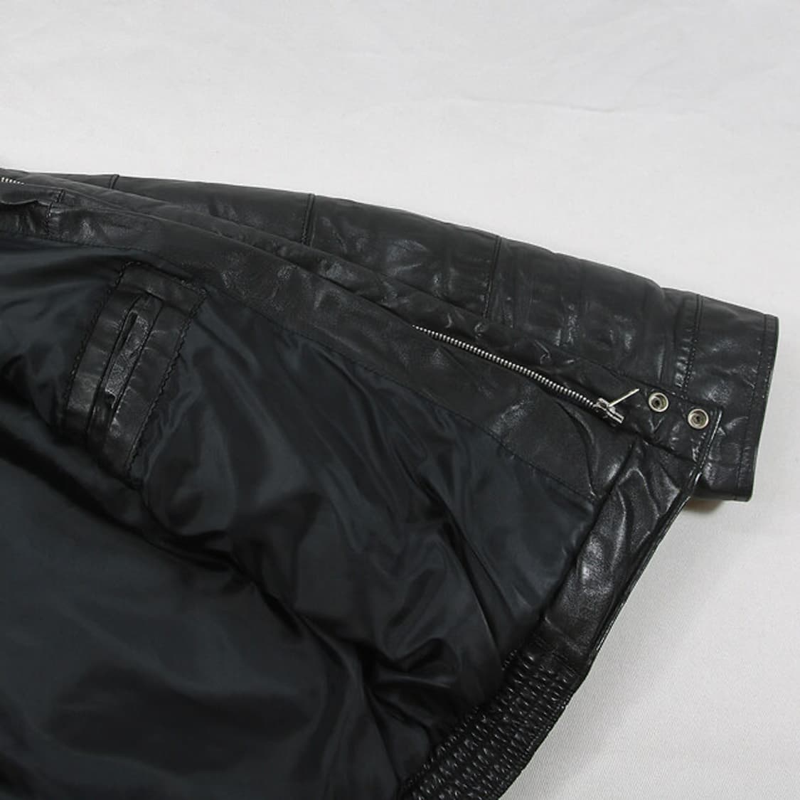 (착용컷) De Luxe 소가죽 패딩 점퍼 (남 L) 상품이미지7