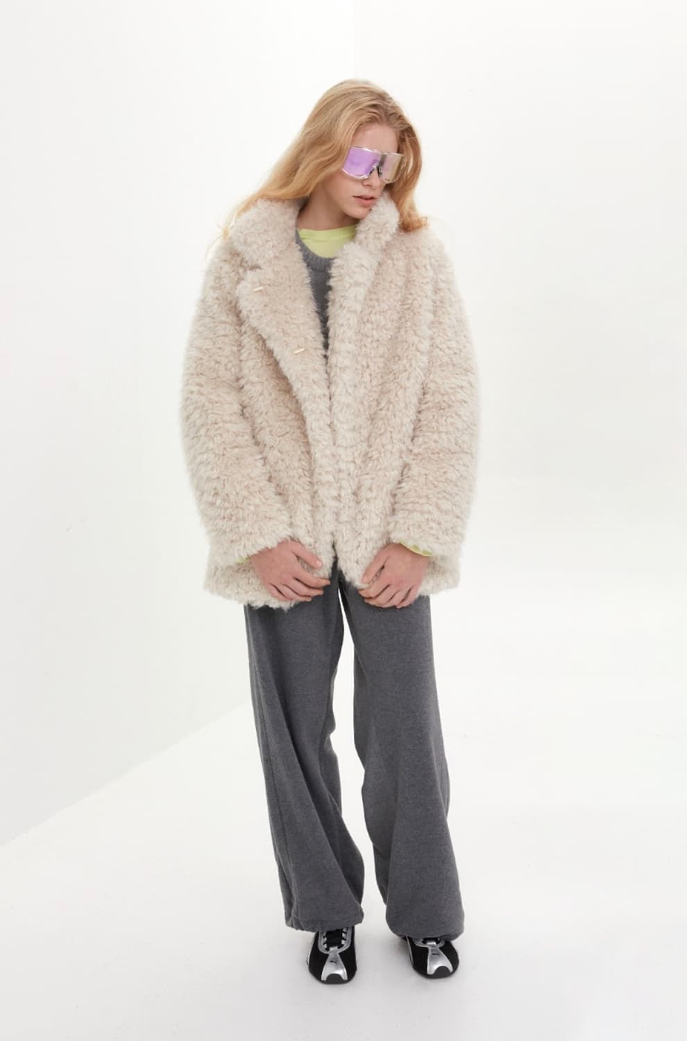 제이청 Fluffy Faux Fur Jacket 상품이미지2