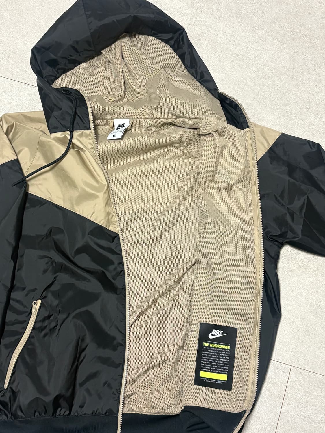 나이키 NSW 윈드러너 후드 자켓 블랙 카키 상품이미지3