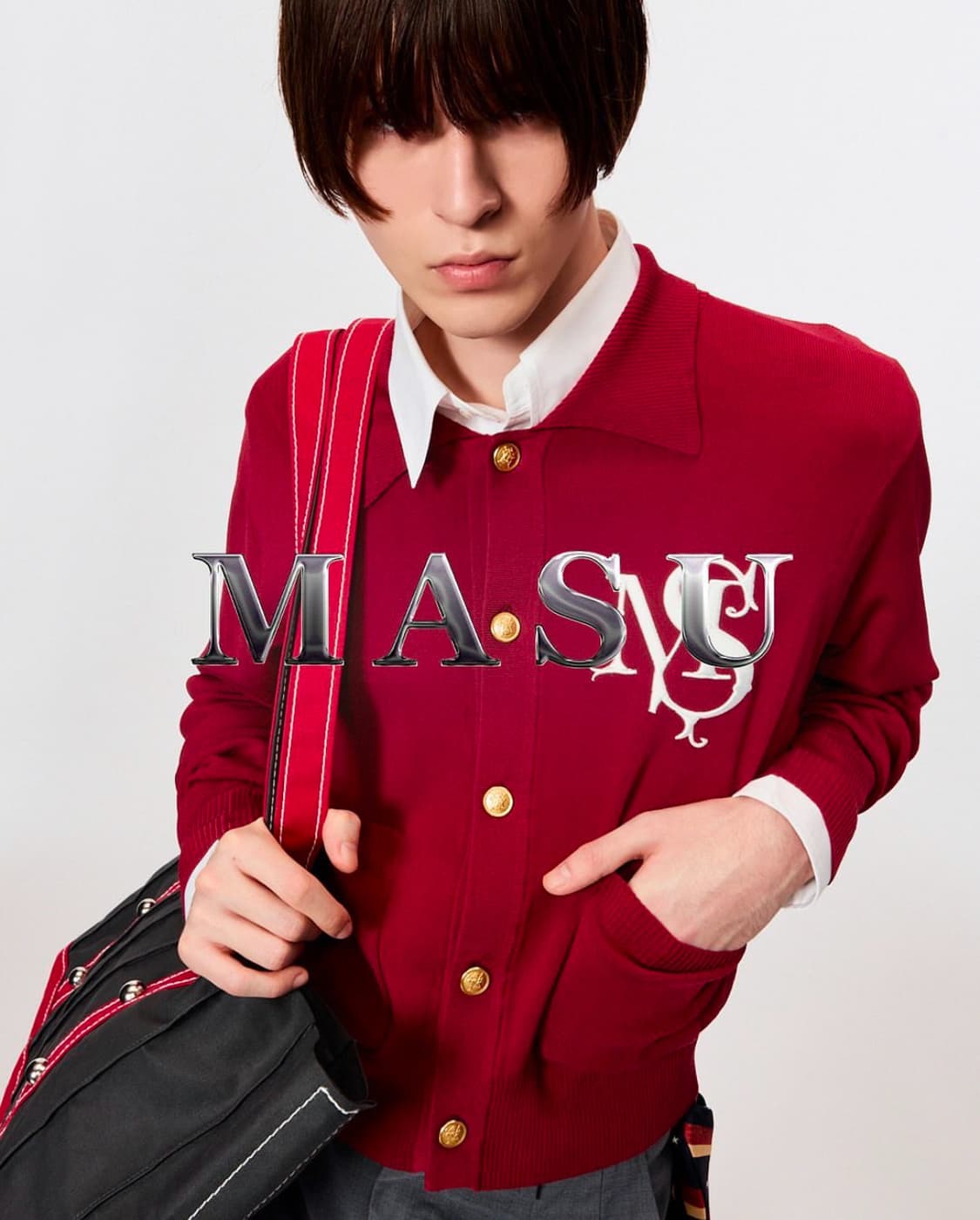 (48)Masu M.S. Crest cardigan 상품이미지1