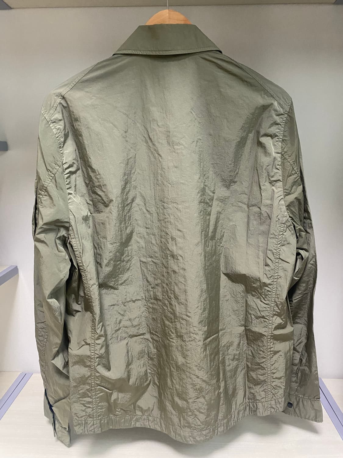 (새상품) cp컴퍼니 나일론 오버셔츠 상품이미지2