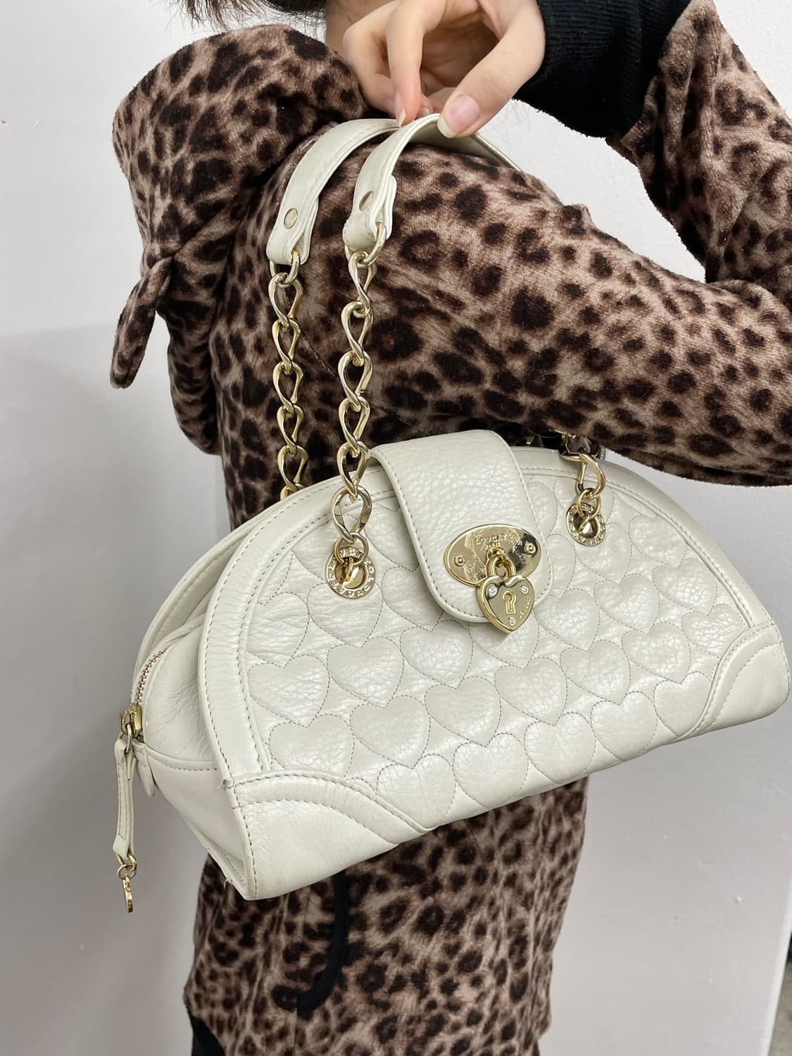 러브캣 화이트 퀼팅 갸루 체인백 상품이미지1