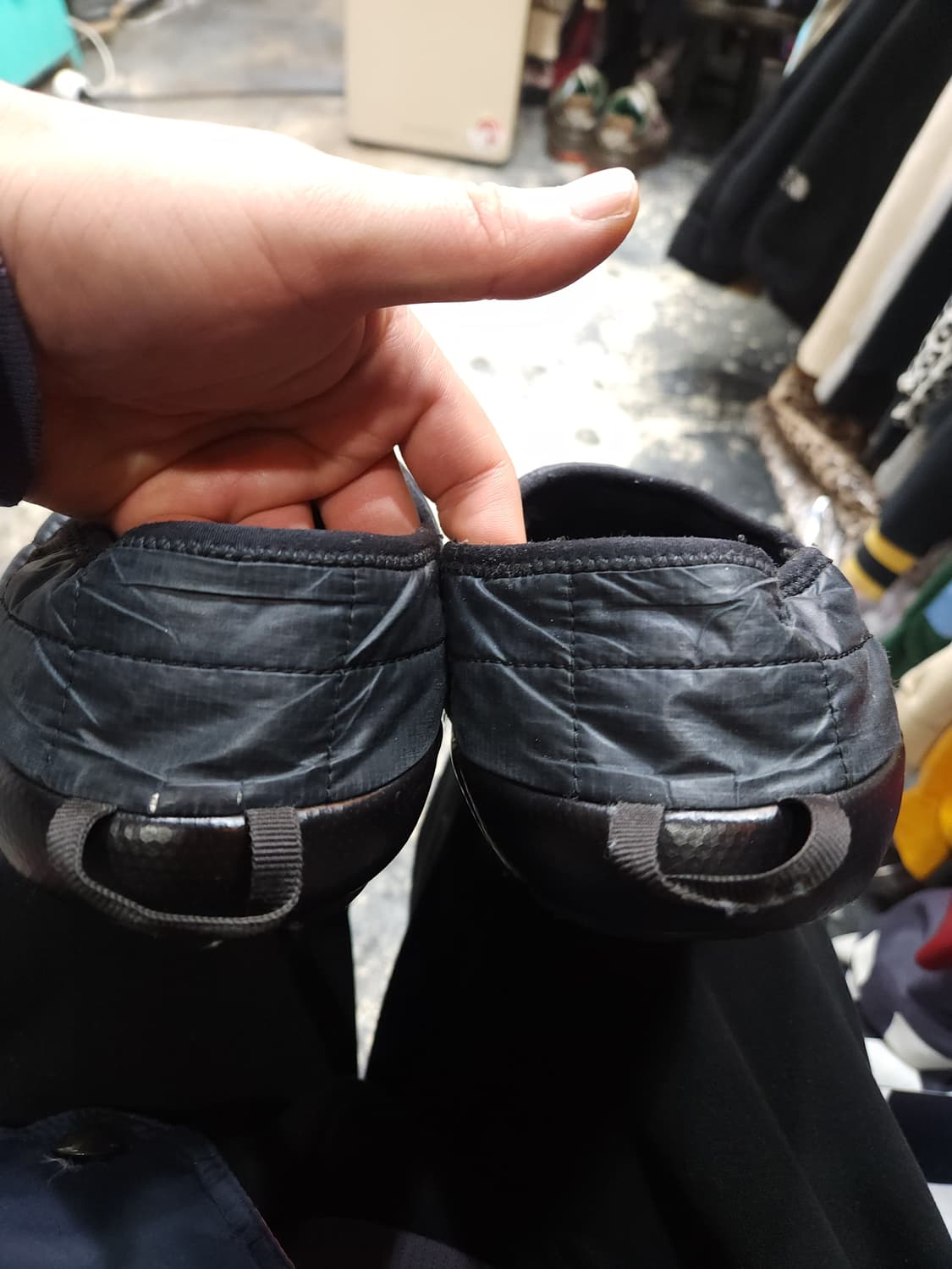 노스페이스 써모볼 트랙션 슬립온 260

 상품이미지7