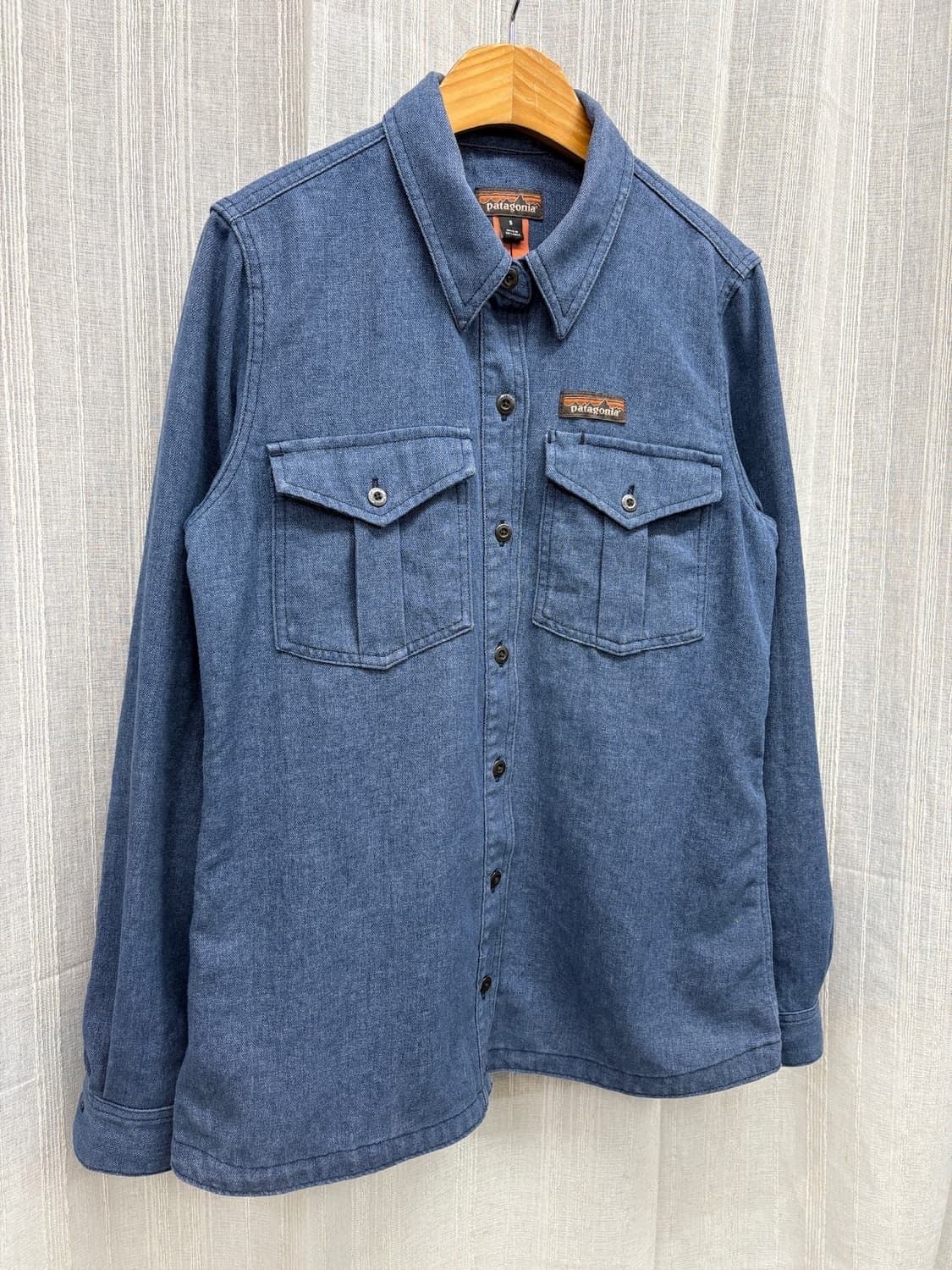파타고니아 패리어즈 데님 워크 셔츠 상품이미지1