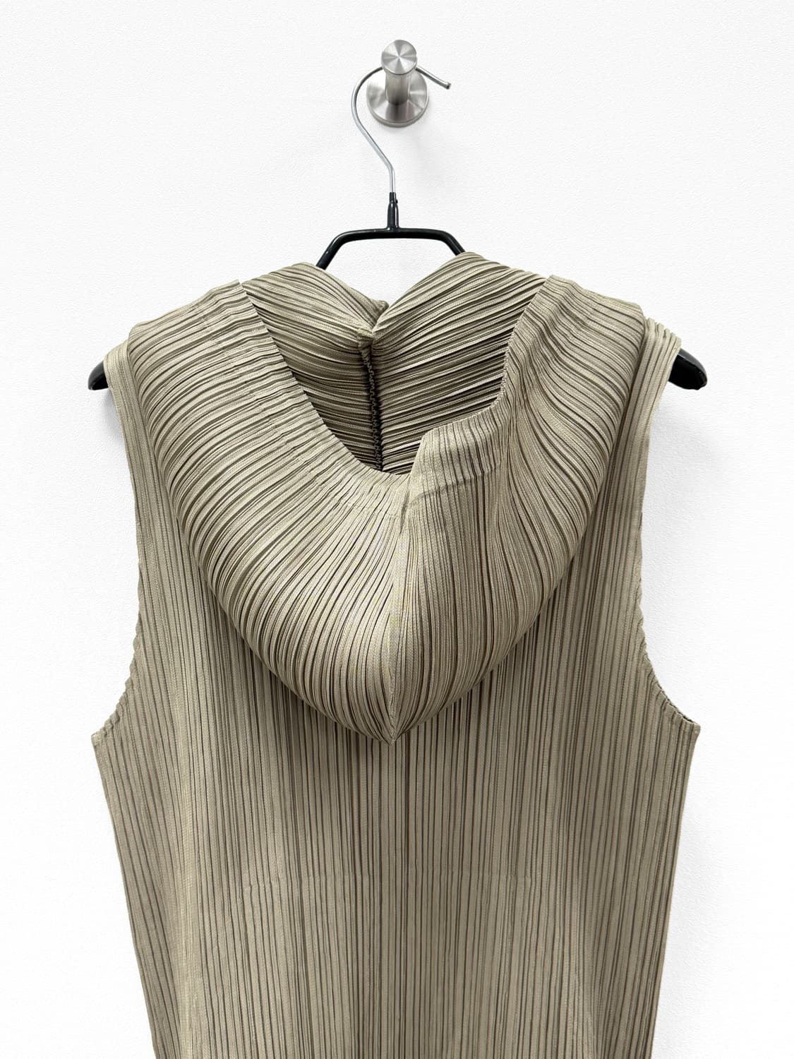 플리츠플리즈 후드 지퍼 베스트 상품이미지4