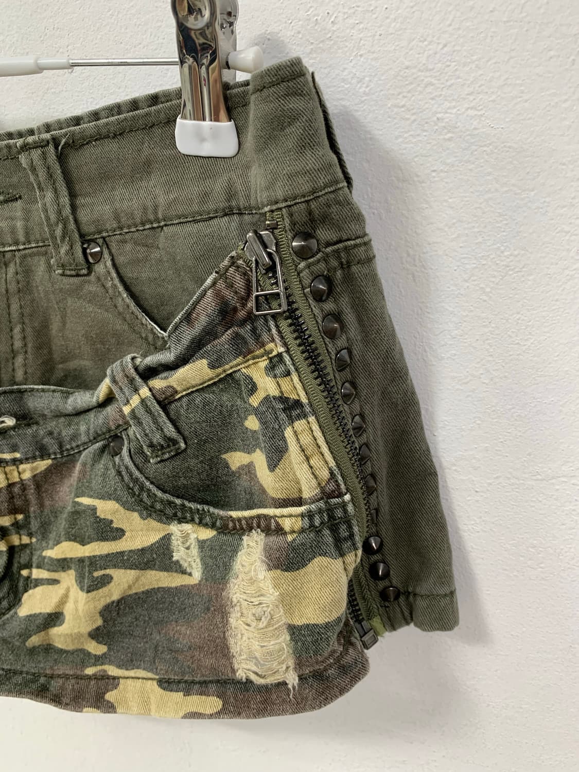 [MAISONGILFY] y2k 카모플라쥬 데님 숏츠 상품이미지8