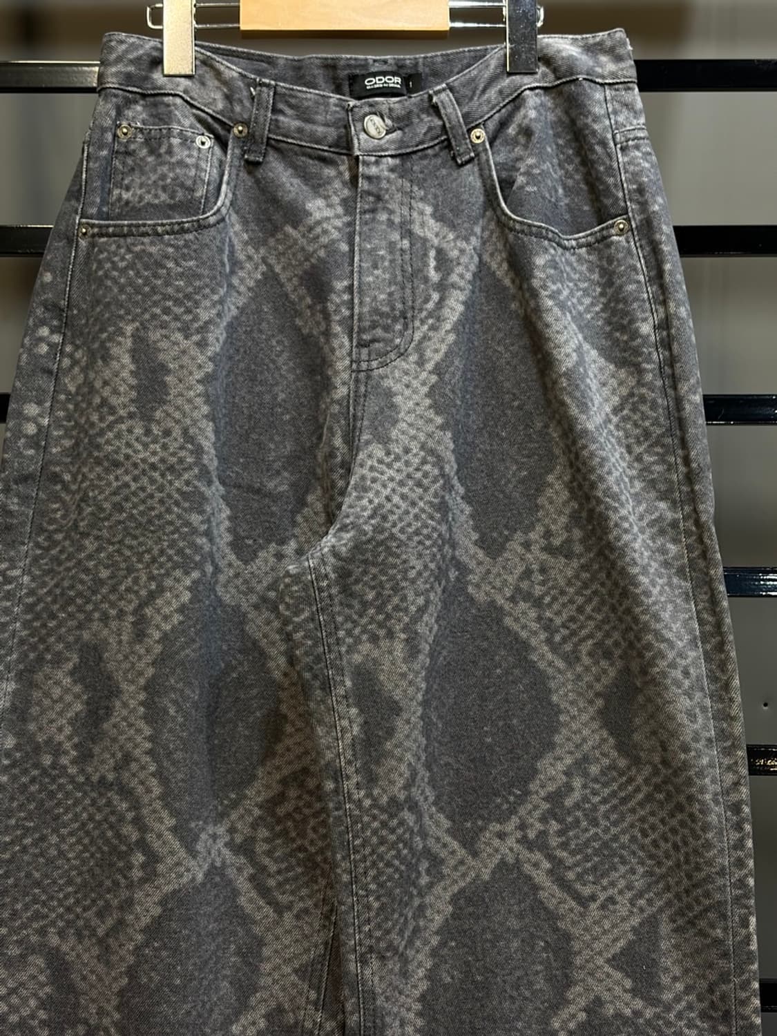 (1) 오도어 카이 파이톤 데님 팬츠 8.9 상품이미지3