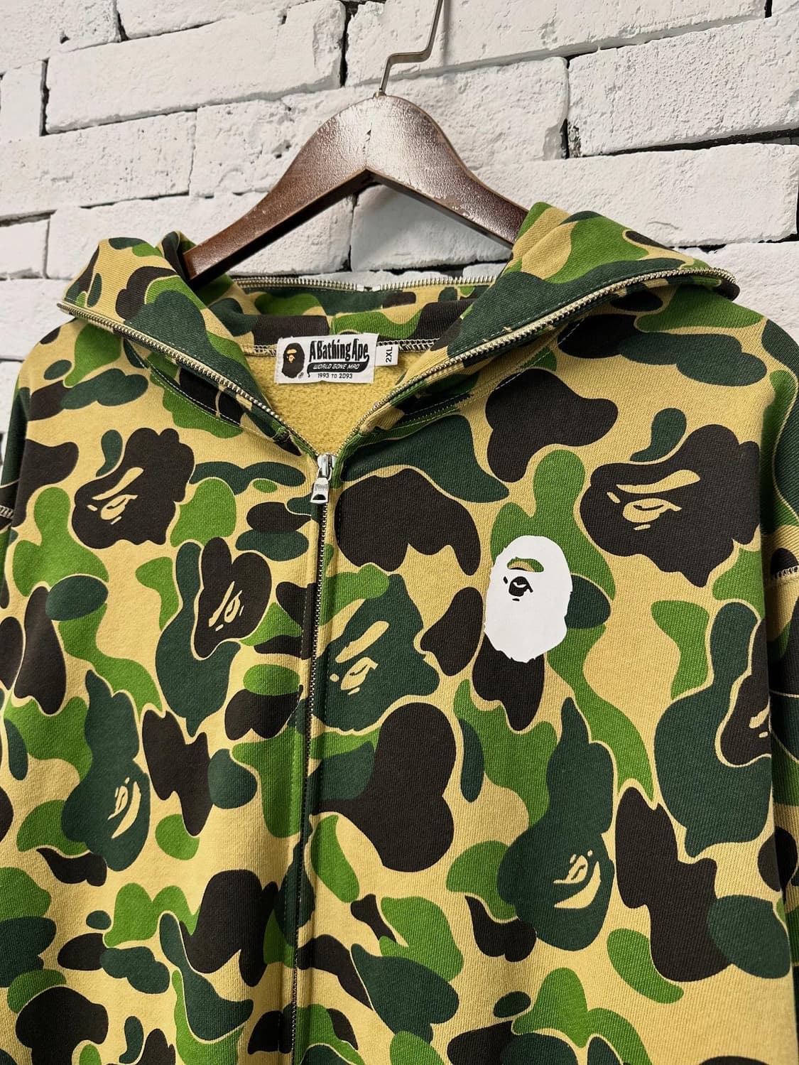 Bape Camouflage hooded zip-up 상품이미지3