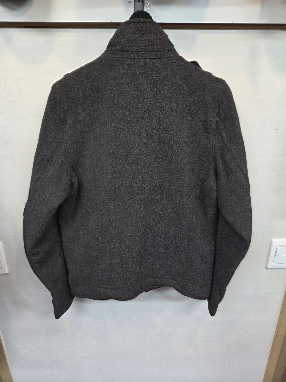 아베크롬비 밀리터리 견장 울 누빔 집업자켓 M 상품이미지2