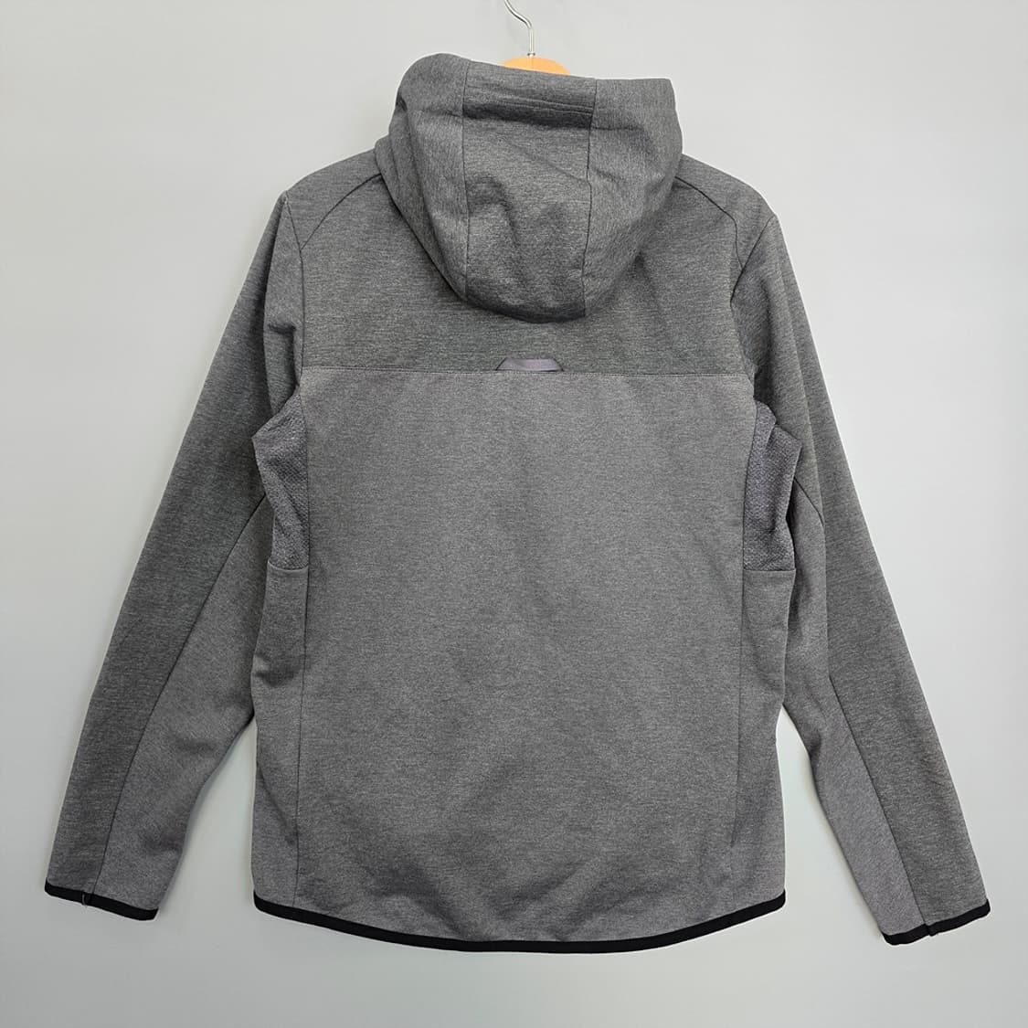 아디다스 adidas 클라이마스톰 Q1 기능성 후드 자켓 그레이 95 상품이미지3