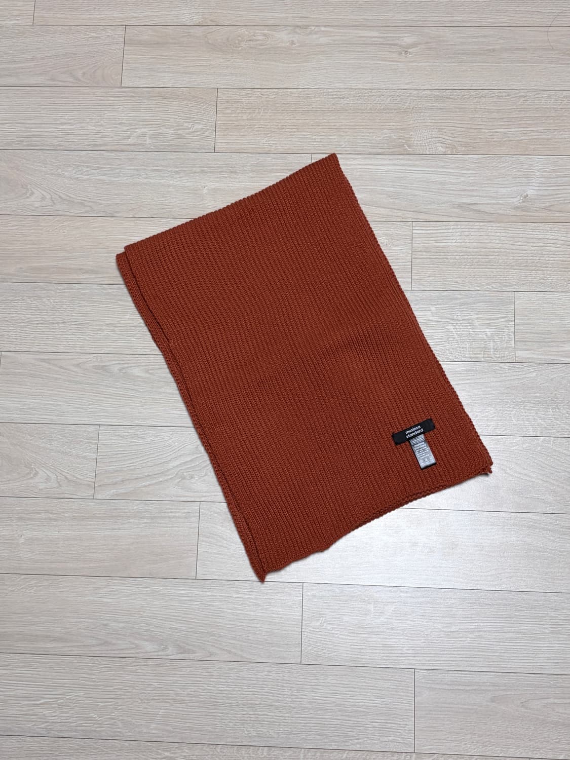 무신사 스탠다드 리브드 니트 머플러 러스티 오렌지 상품이미지1