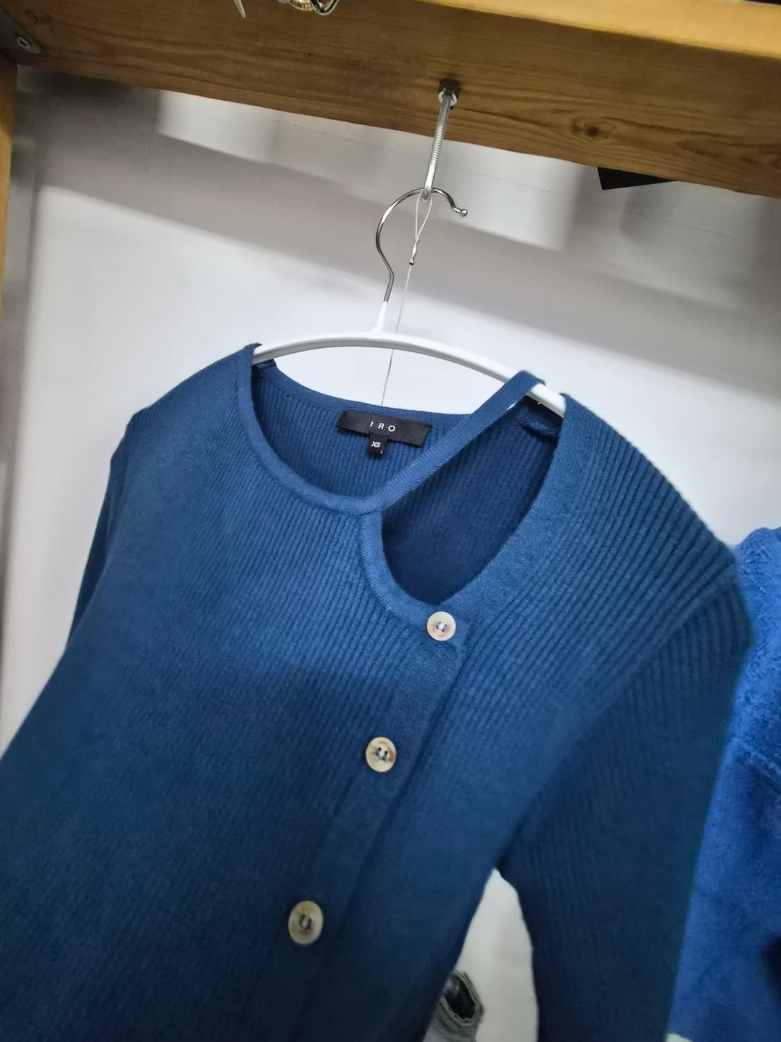 이로 언발 포인트 니트티 상품이미지4