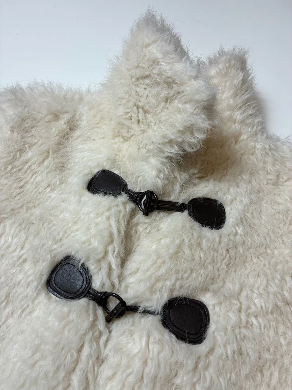 어몽 AMONG 시어링 퍼 하프 코트 PN8329 상품이미지4