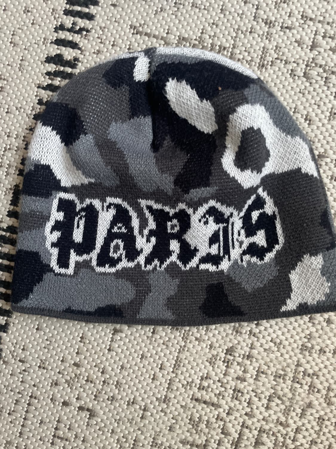 슈프림 파리 카모 비니 상품이미지2