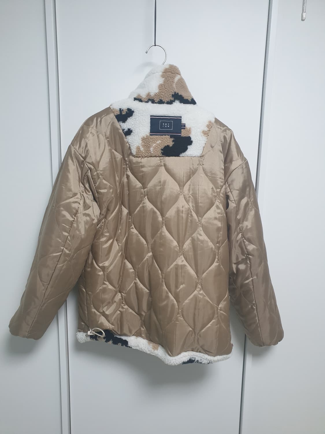 로맨틱크라운 클라우드 플리스 자켓_오트밀 상품이미지4