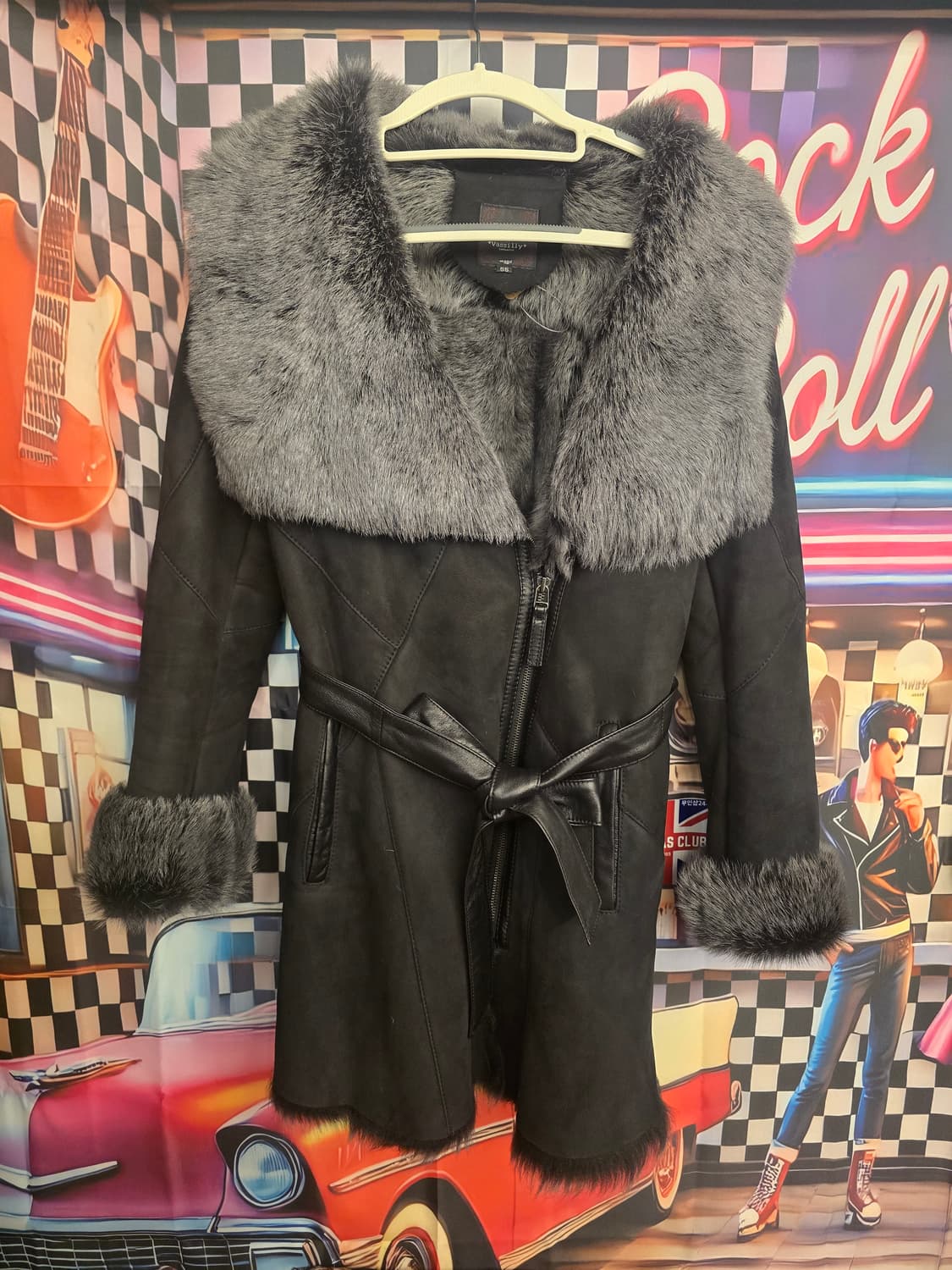 로보(ROBO)의 리버시블 토스카나 양털 무스탕 코트 상품이미지1