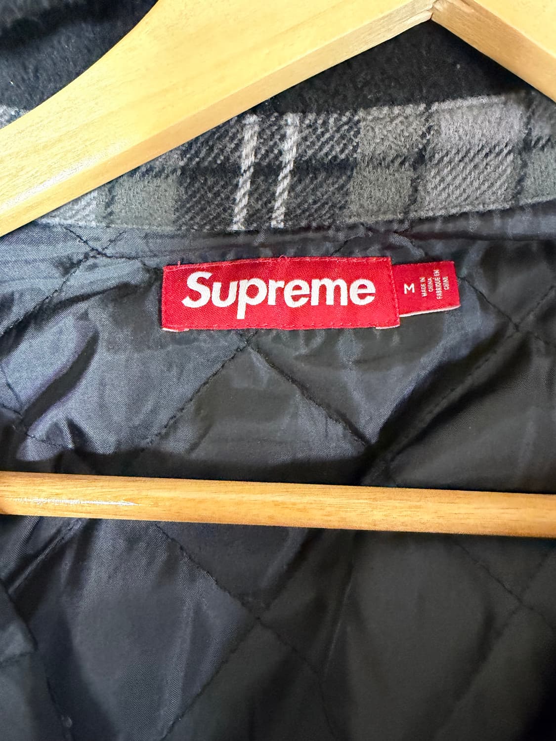 [M] 슈프림 타탄 플란넬 후드셔츠 블랙 상품이미지3