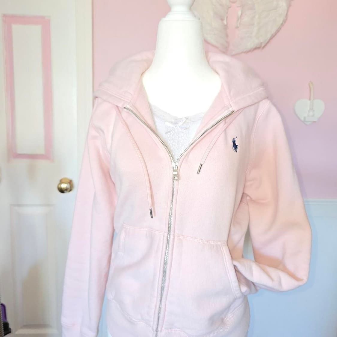 [큐알 정품! ] 폴로 랄프로렌 연핑크 + 네이비 포니 딸기우유 후드집업 상품이미지1