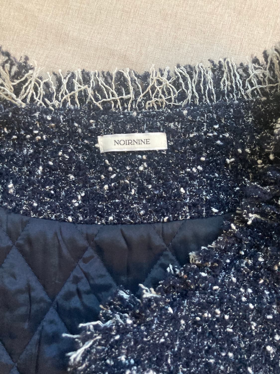 누아르나인 프린지 트위드 울 누빔 자켓 상품이미지4