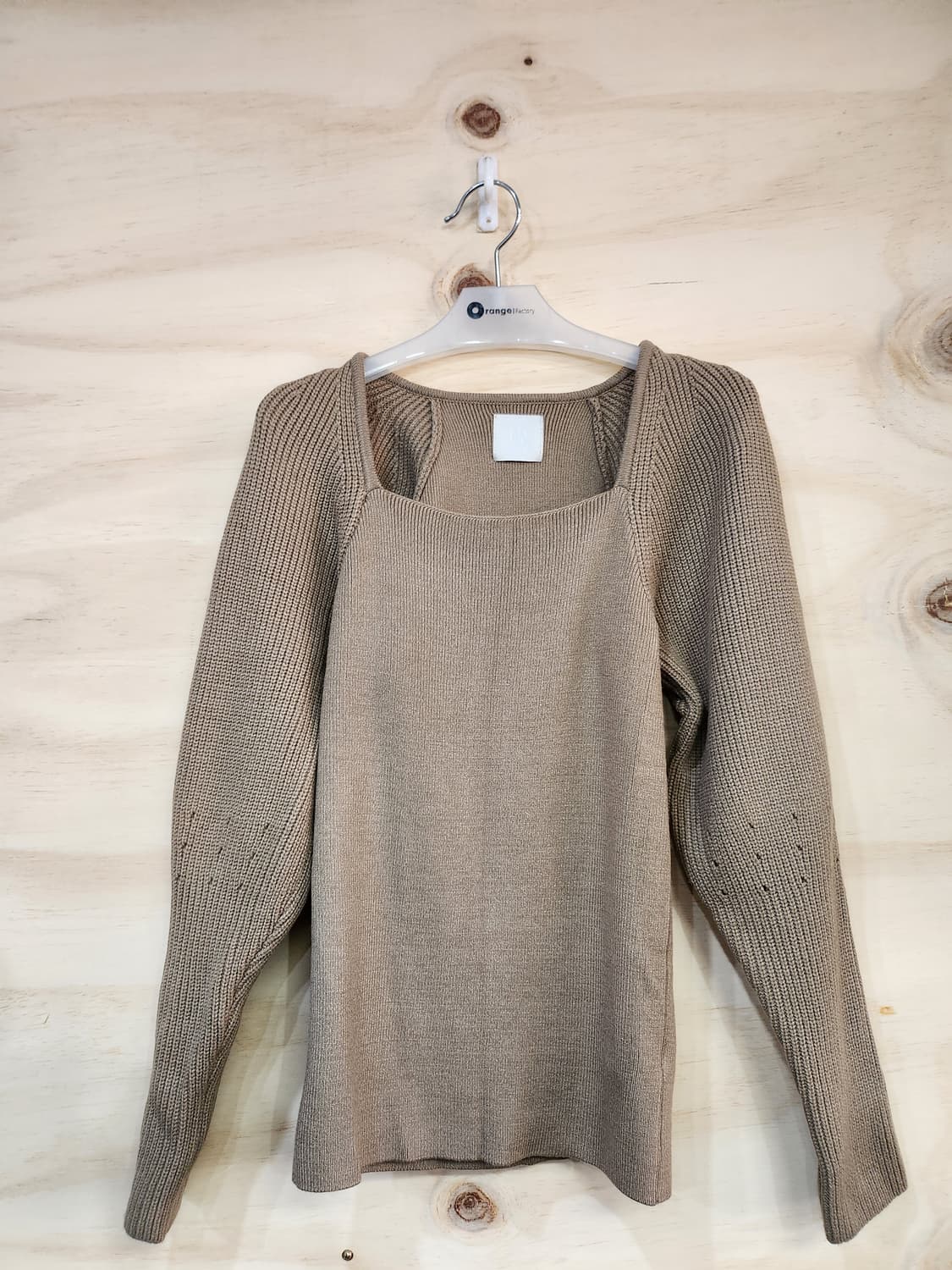 563) 님프 NYMPH 여성 스퀘어넥 니트 상품이미지1