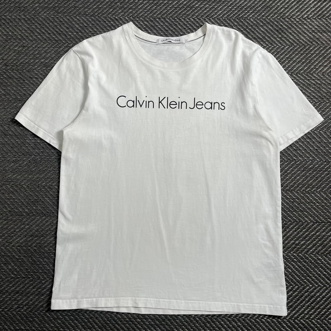 캘빈클라인 스펠아웃 화이트 반팔 티셔츠y 4437 상품이미지2