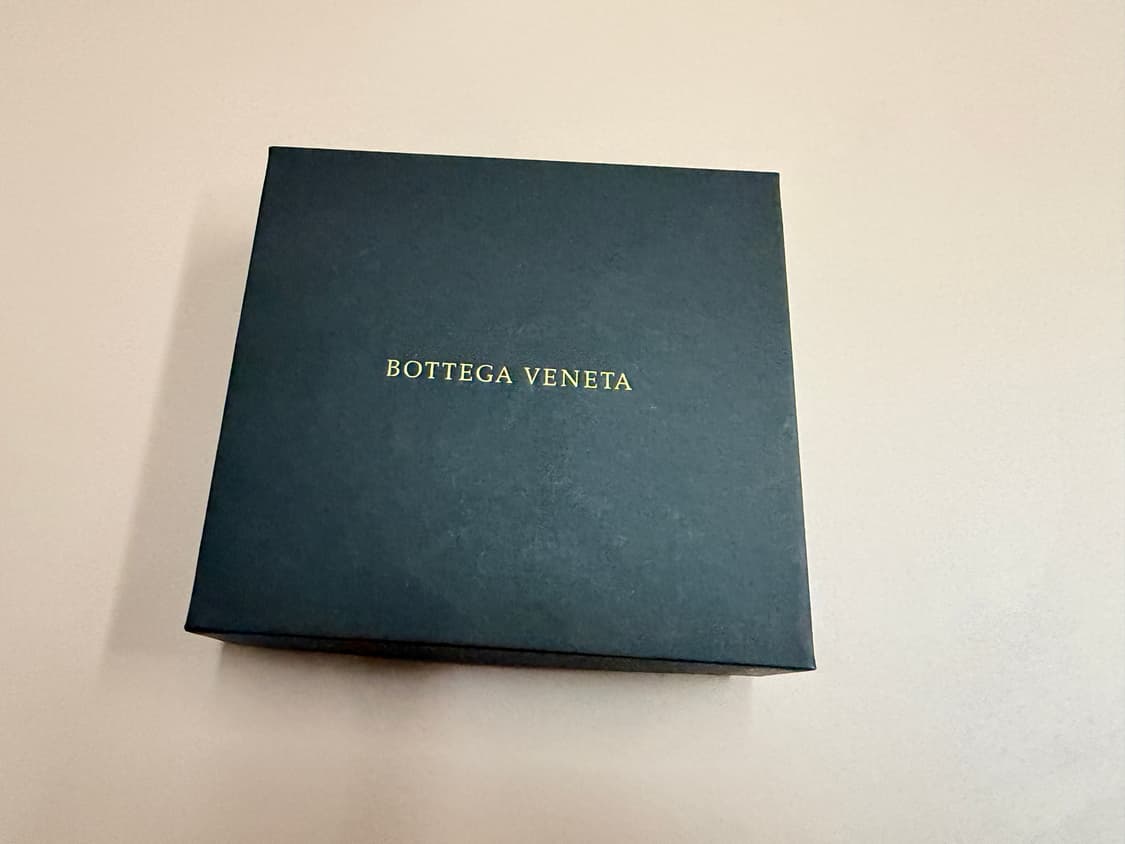 보테가베네타 인트레치아노 남성 반지갑 카드지갑 상품이미지1