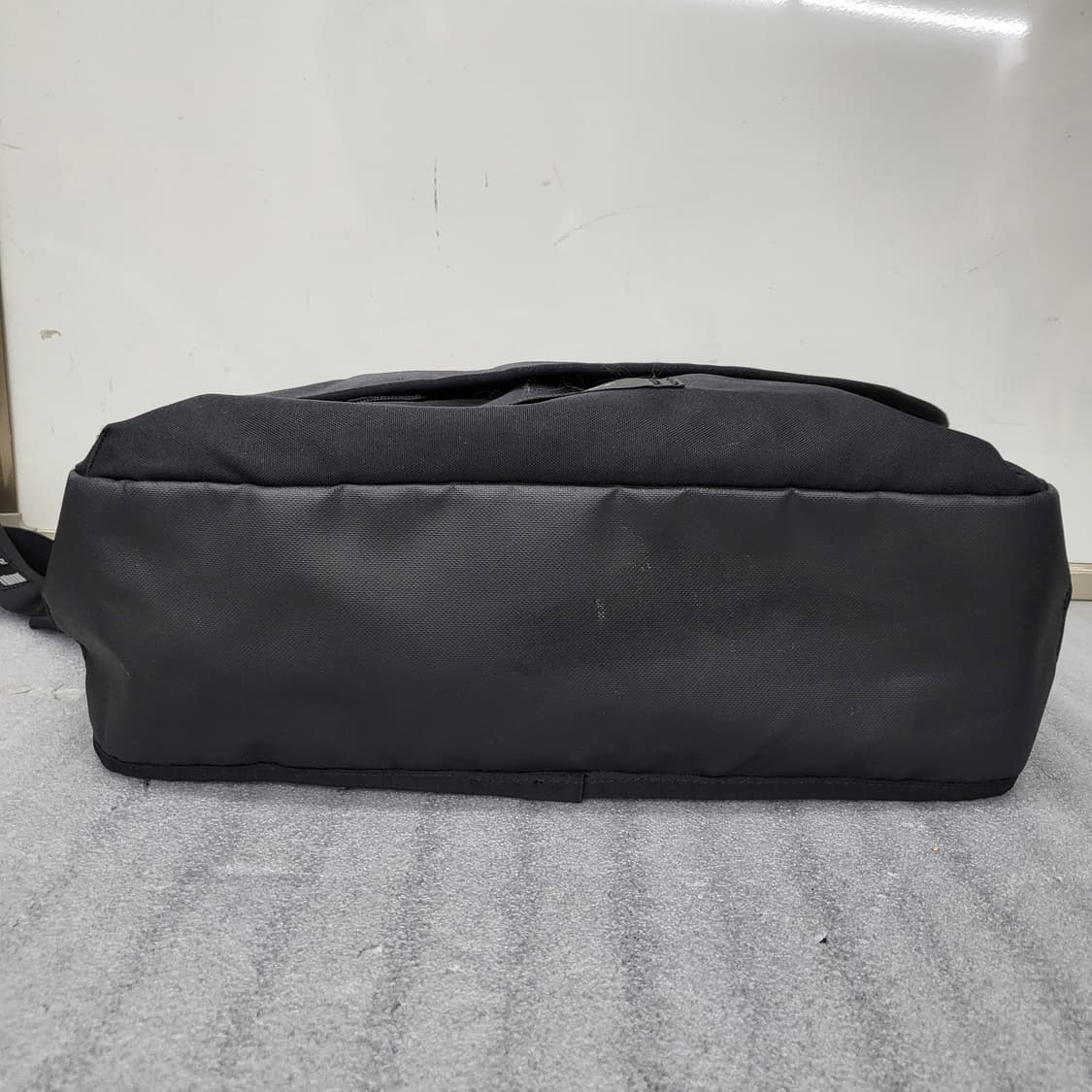 다이나핏 정품 메신저백 40x27x12cm 상품이미지8