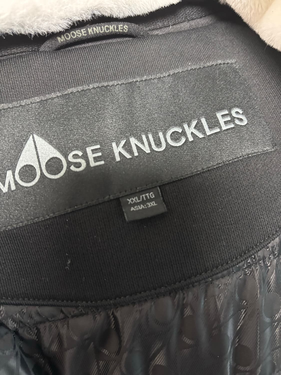 무스너클 버니스웨터 상품이미지5