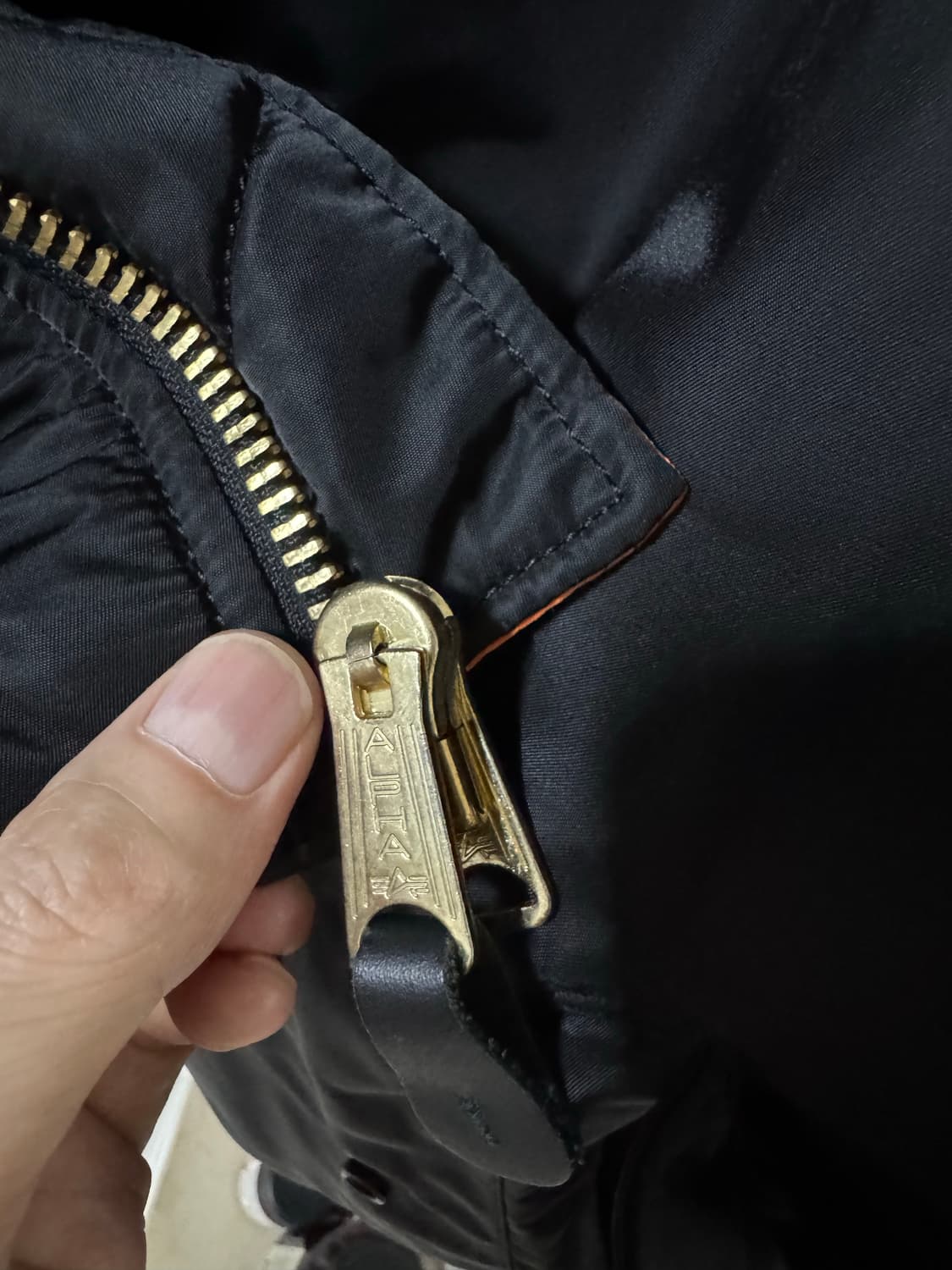 알파인더스트리 ma-1 블랙 XL 상품이미지7