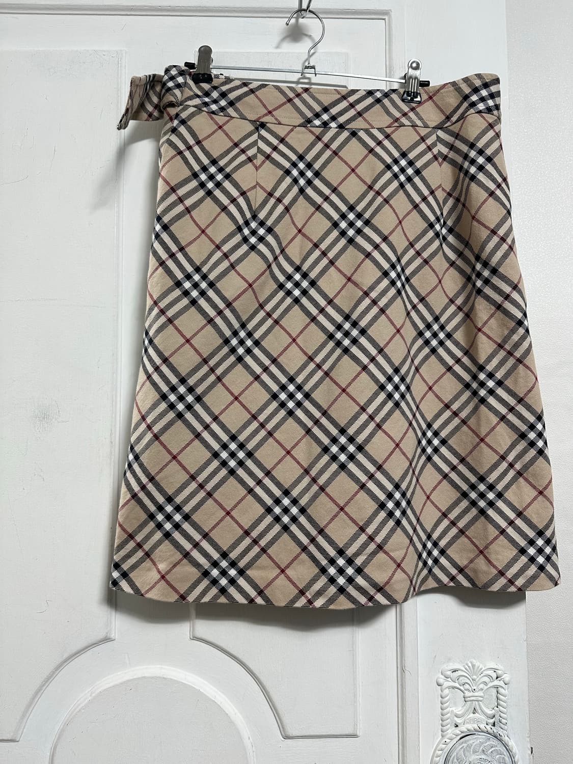 버버리 체크 스커트 상품이미지2