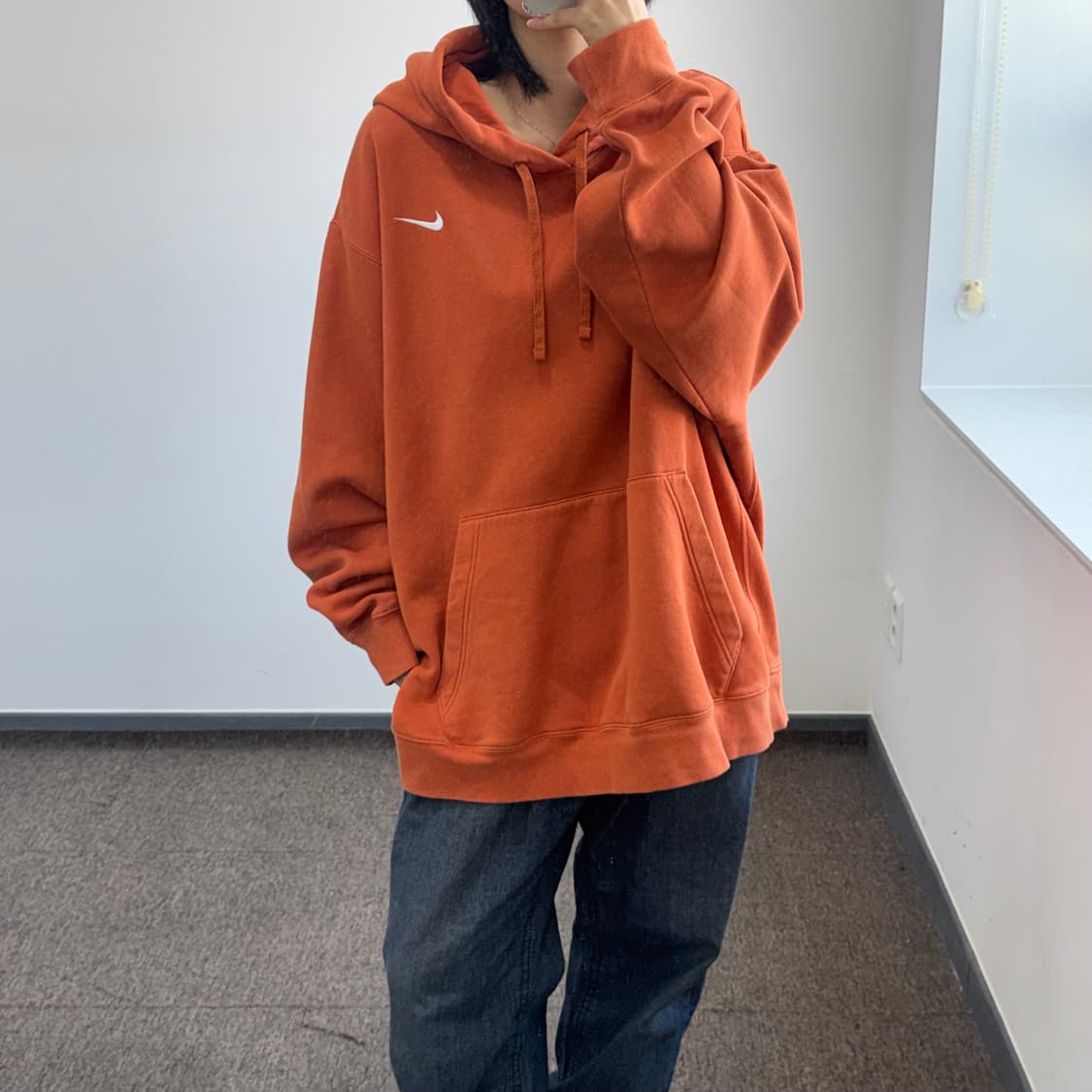 Nike 나이키 스몰로고 오렌지 후드티 상품이미지1