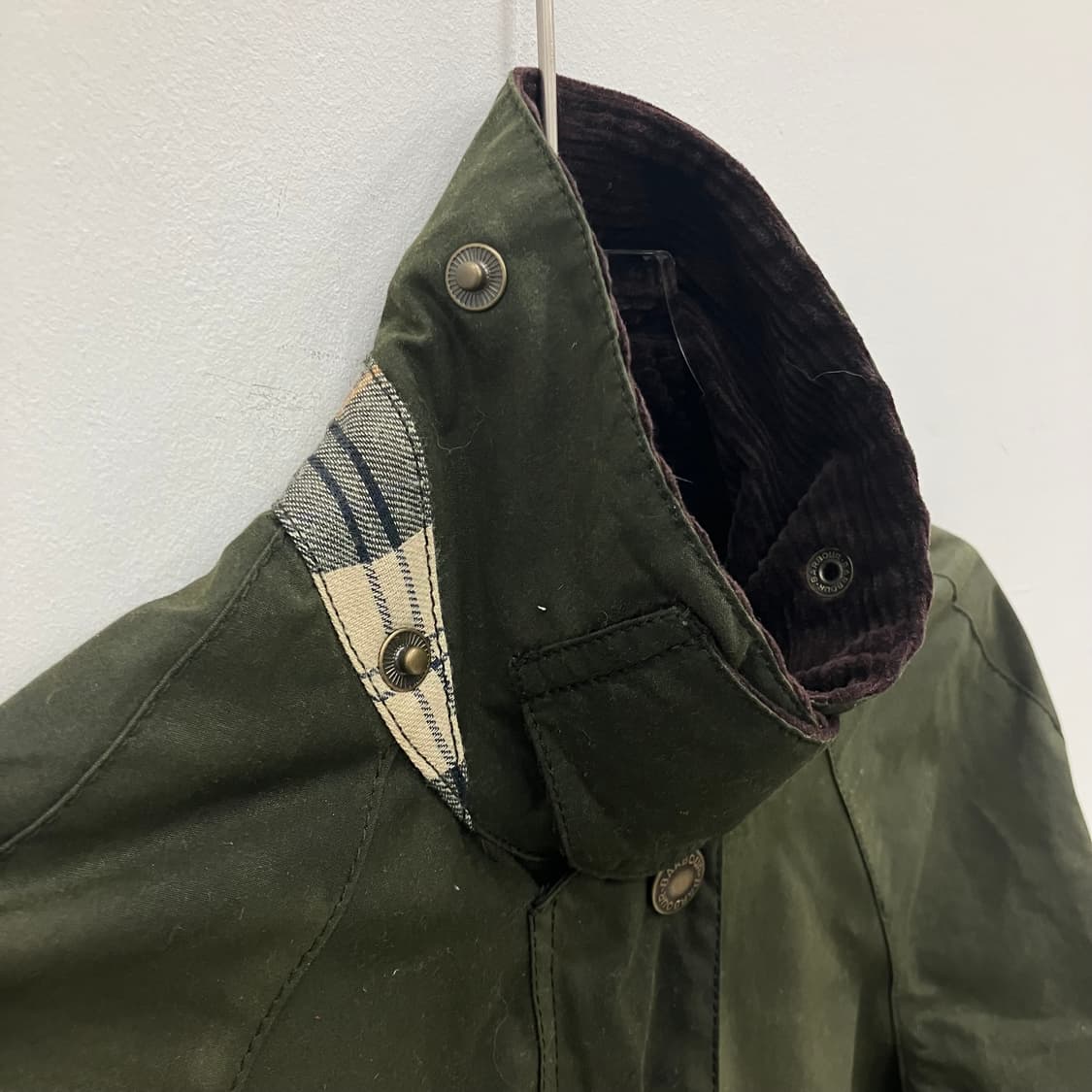 바버 비데일 왁스 자켓 32 상품이미지4