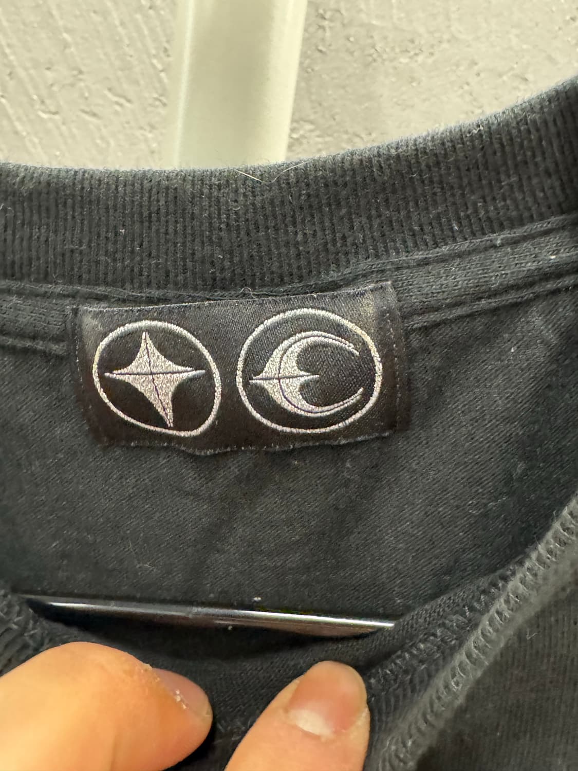 Thug Club 블랙 반팔 사탄 티셔츠  상품이미지3