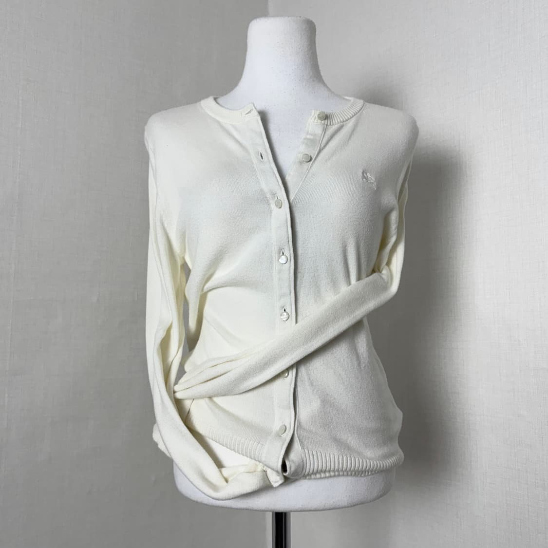 버버리 아이보리 노바체크 가디건 상품이미지1