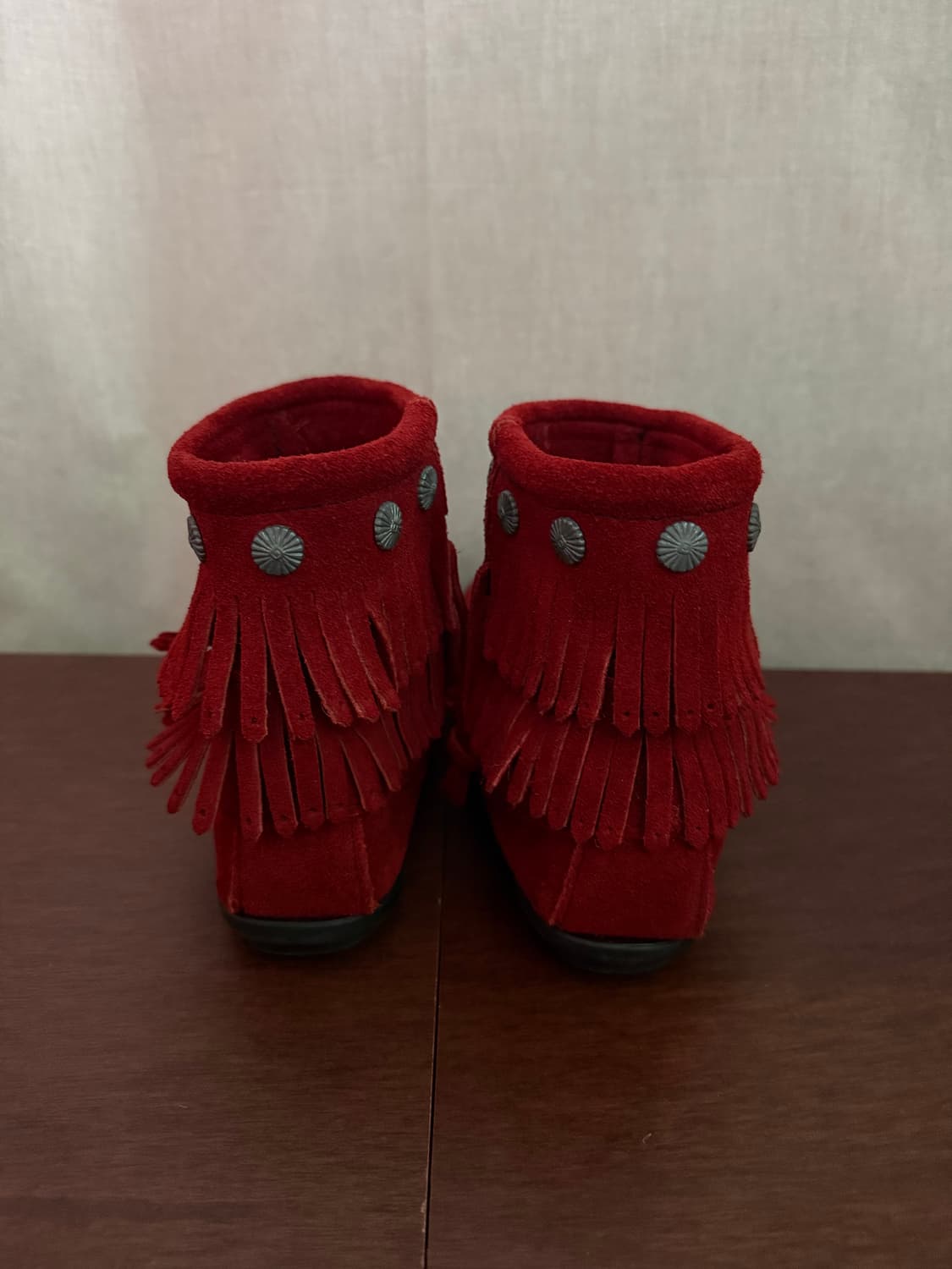 MINNETONKA  fringe suede boots 상품이미지4