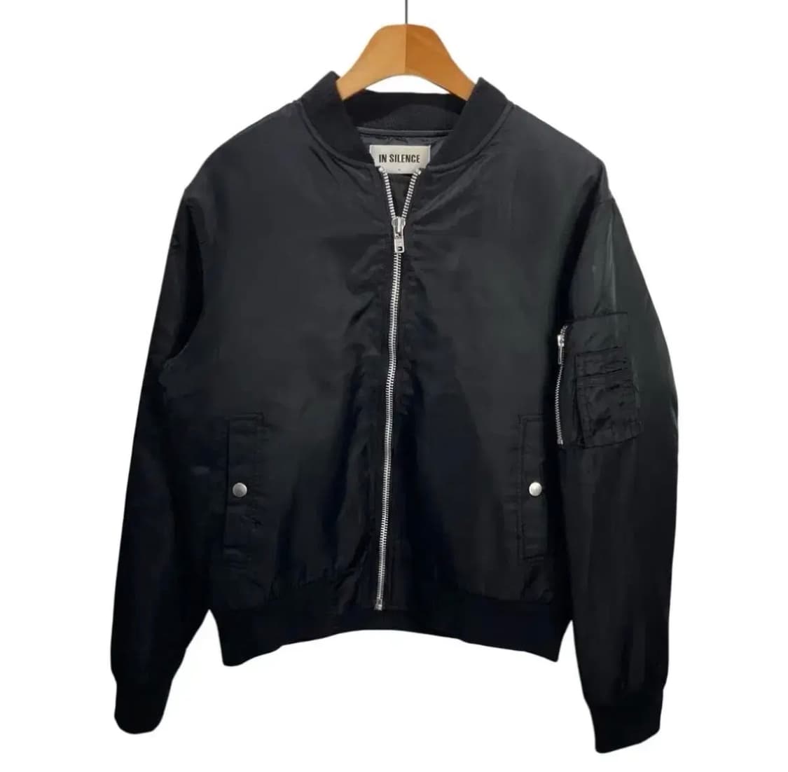 INSILENCE 블랙 항공점퍼 봄버 자켓 상품이미지1