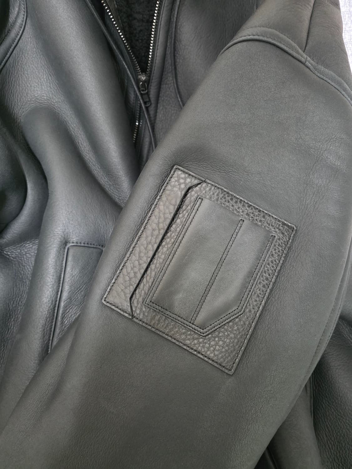 준지 24fw 후드 무스탕 자켓 정품 상품이미지3