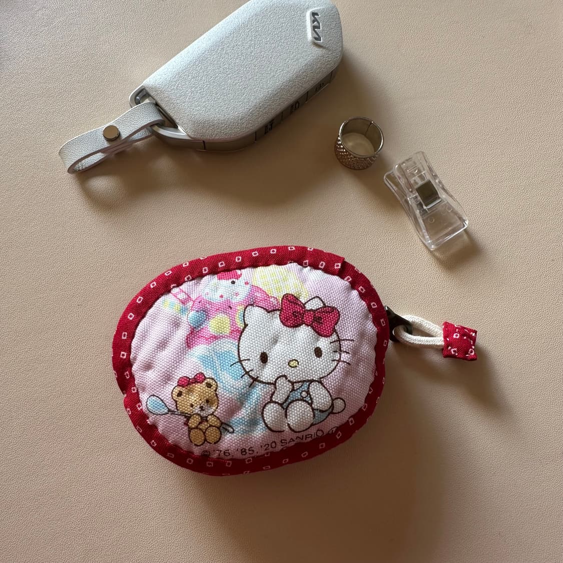 키티 에어팟 파우치 / 키링 / 동전지갑 / 작은파우치  상품이미지2