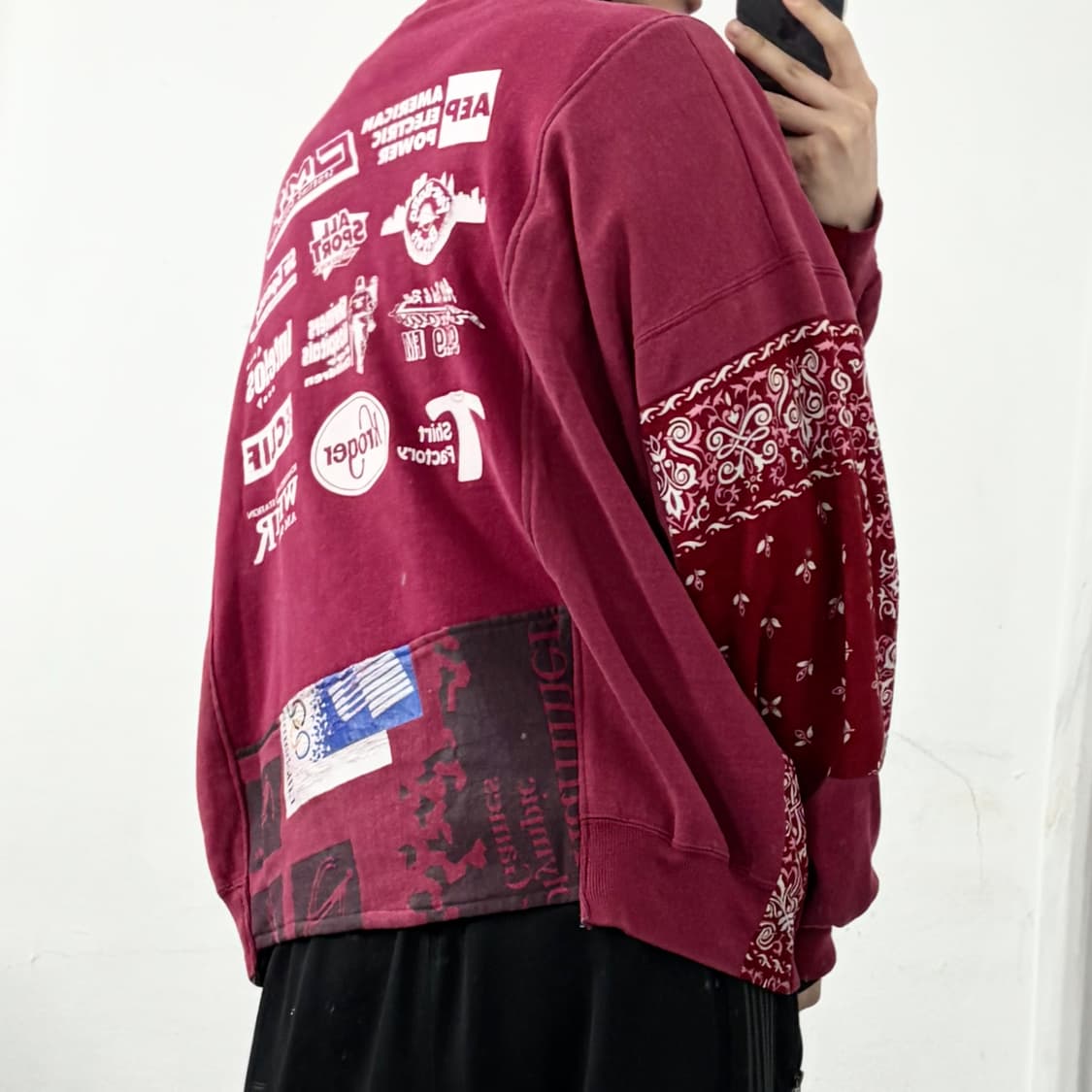 이스트오캄 리빌디드 패치워크 맨투맨 상품이미지3