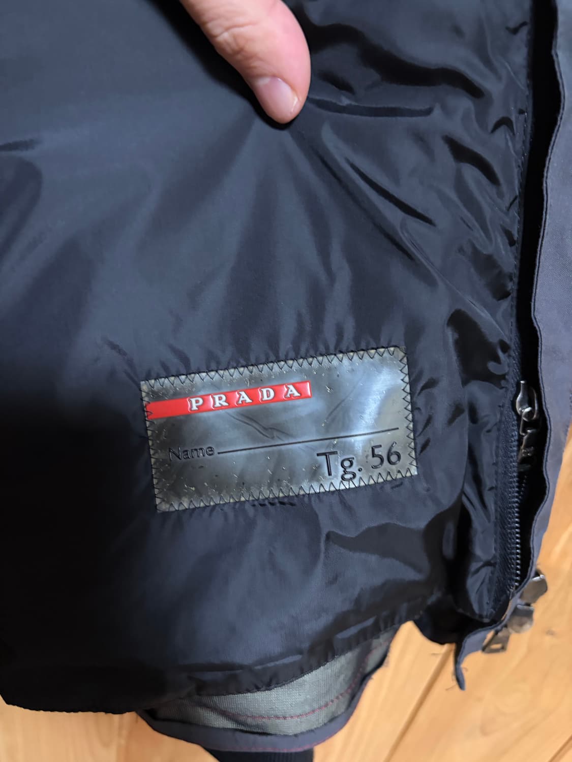 프라다 스포츠 고어텍스 자켓 상품이미지4