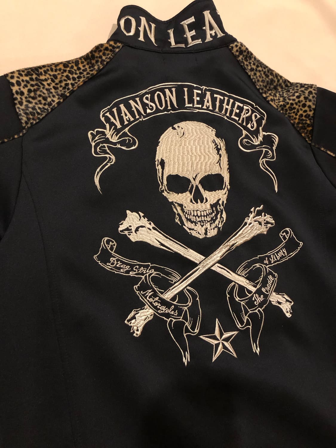 밴슨 스컬자수 레오파드 져지 상품이미지6