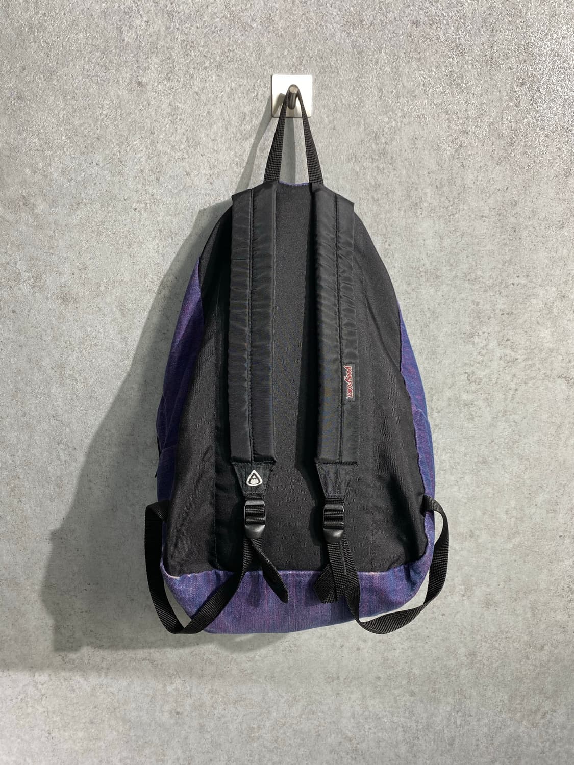 [37*54] Jansport 잔스포츠 퍼플 워시드 데님백팩 상품이미지5