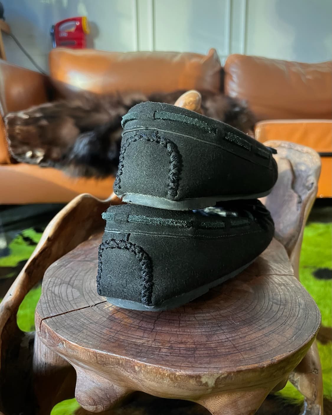 MinneTonka Fur Lining Black Moccasin 상품이미지5