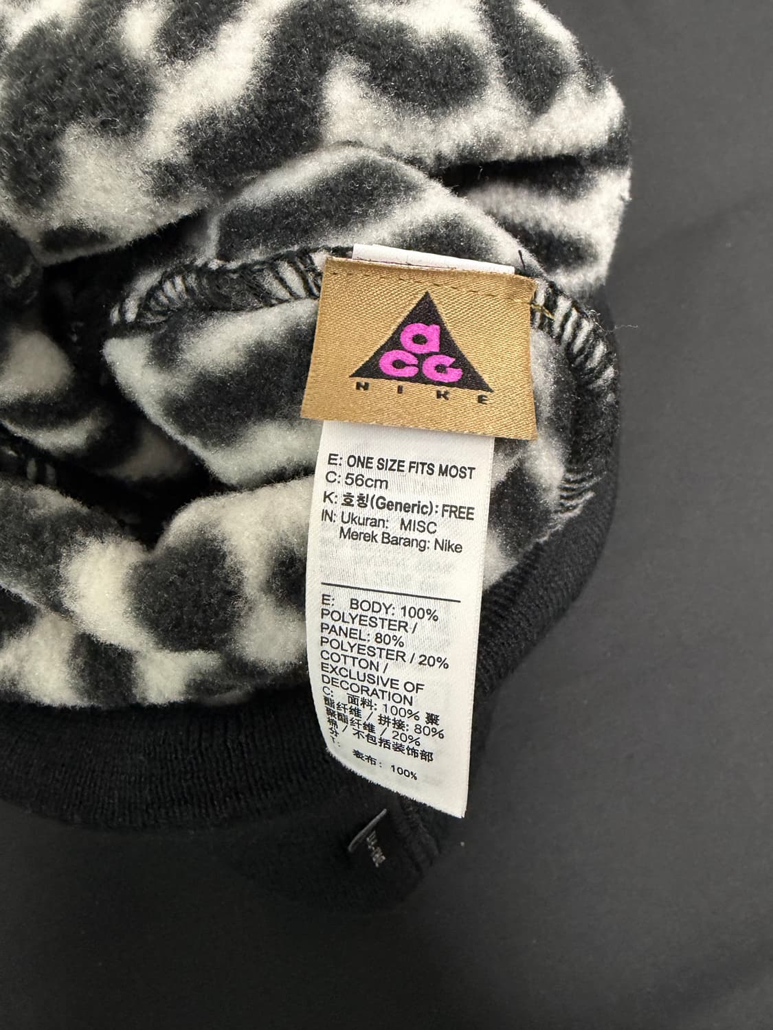 나이키 ACG 레오파드 비니 상품이미지2