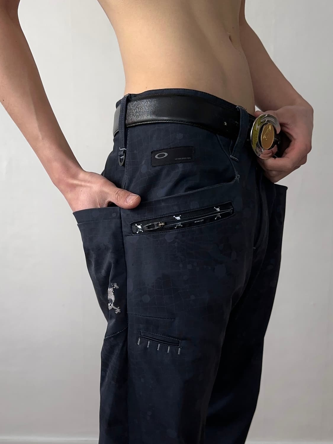 Oakley 스컬 & 스프레드 그래프 체크 팬츠 상품이미지1