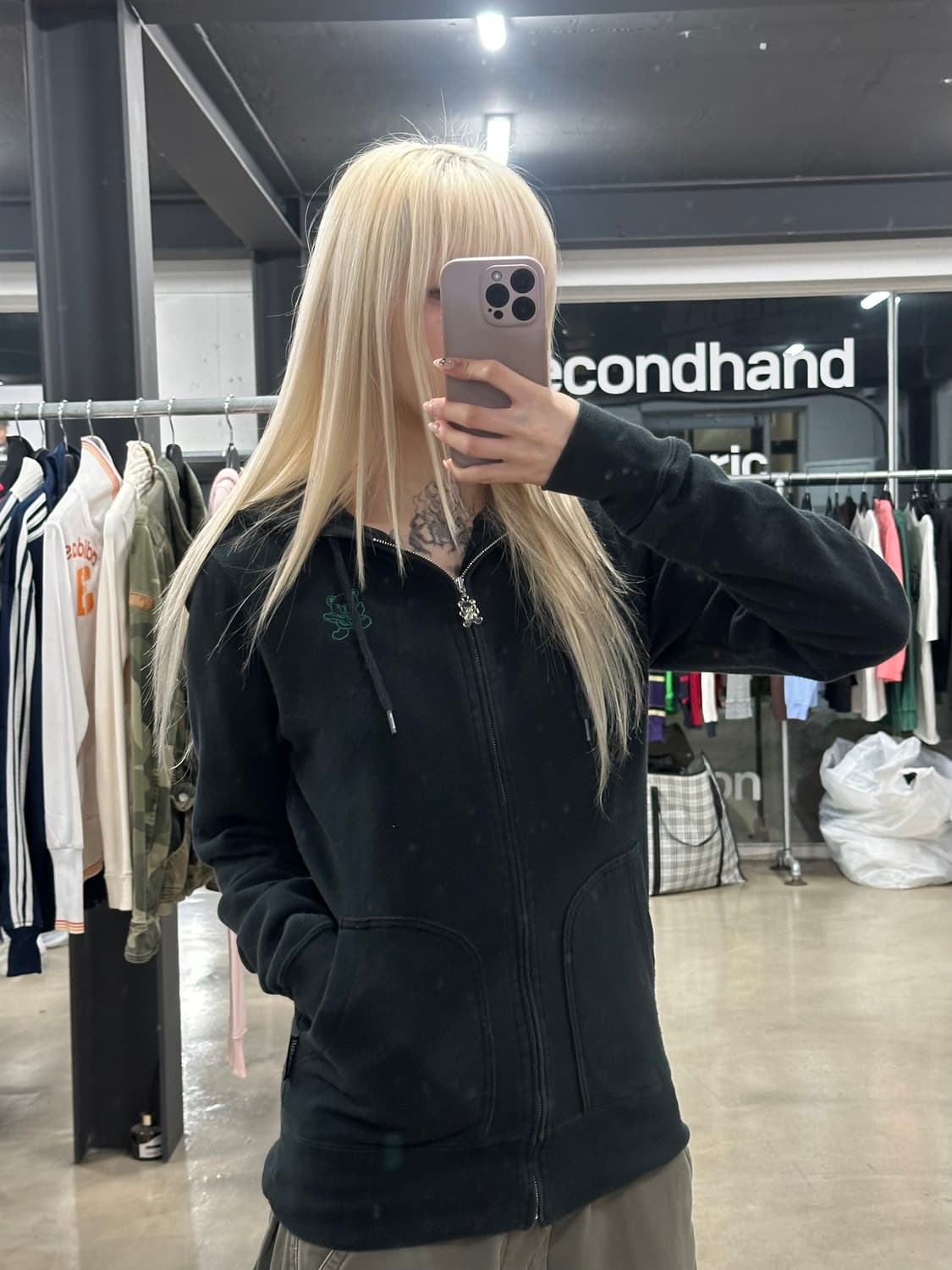 히스테릭 글래머 퍽베어 자수 백프린팅 후드 집업 상품이미지1