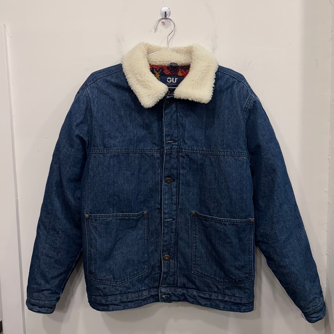 GU 양털 카라 이너패턴 데님 트러커 자켓 상품이미지2