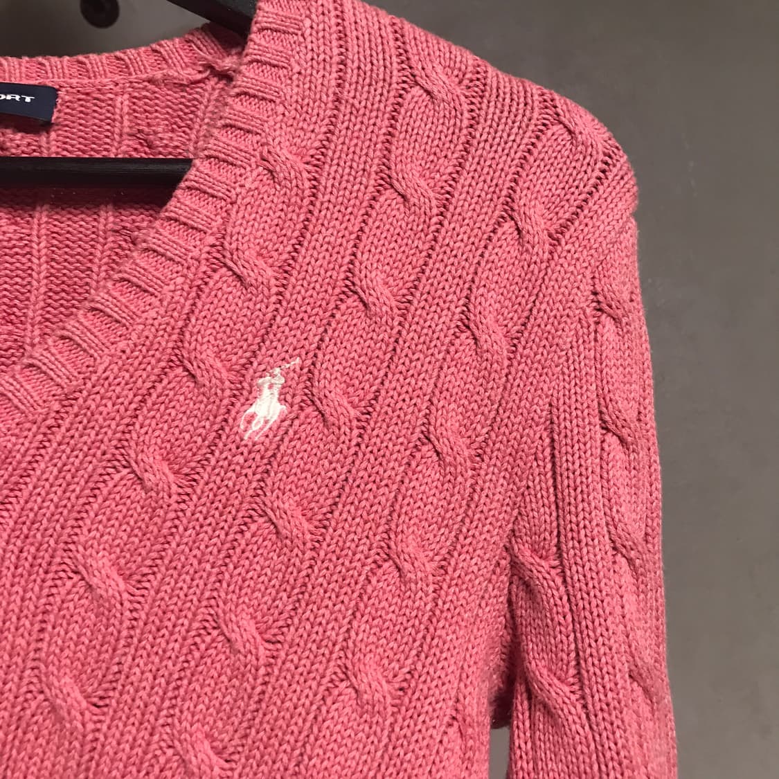 폴로 랄프로렌 케이블 브이넥 니트 핑크 S(W) 상품이미지4